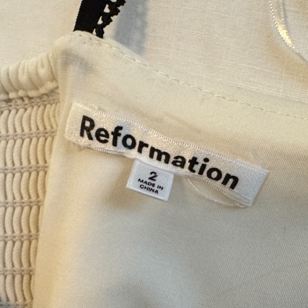 Reformation Melanie Top in Ivory - Picture 7 of 7